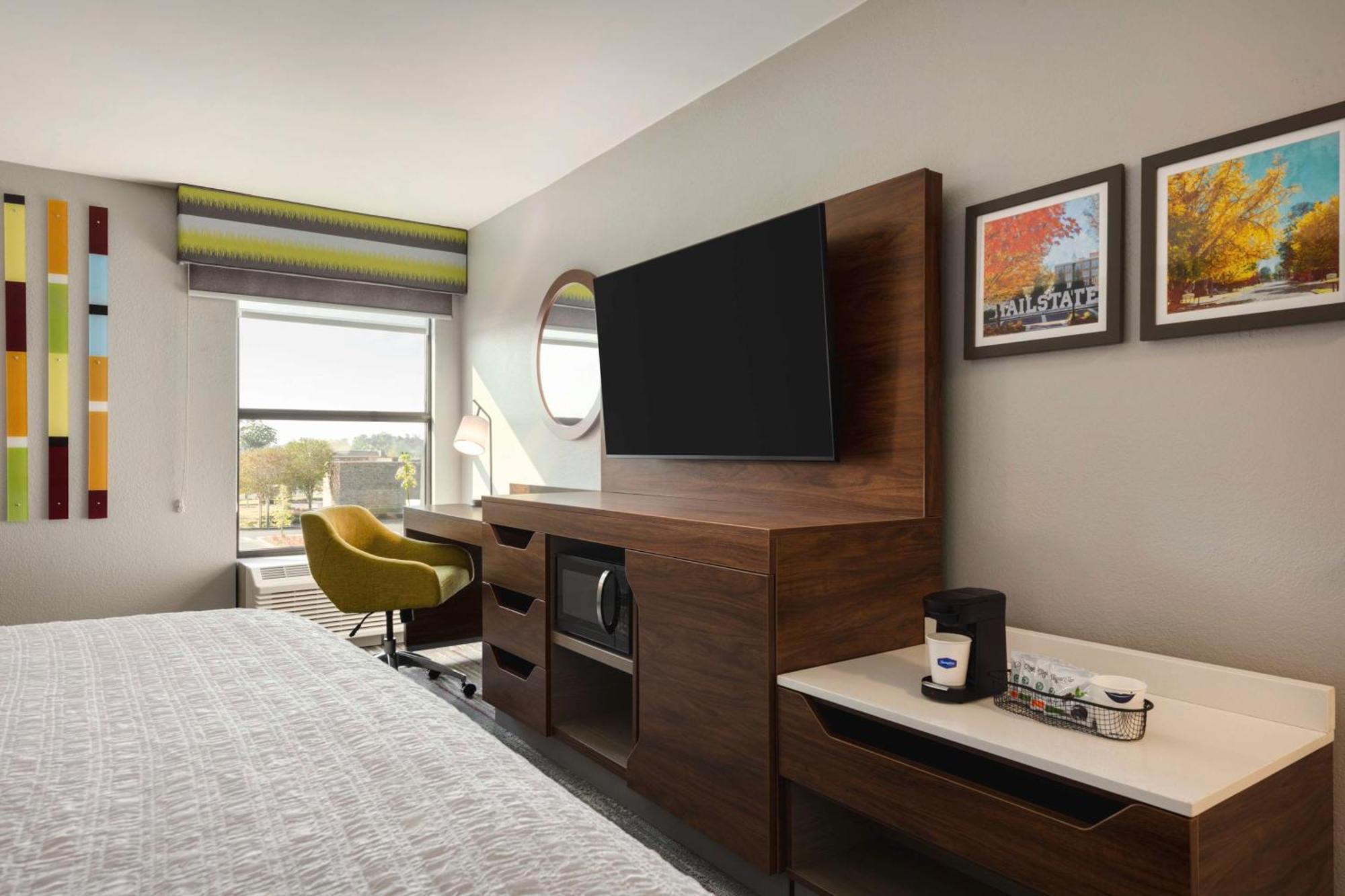Hampton Inn Старквилл Экстерьер фото