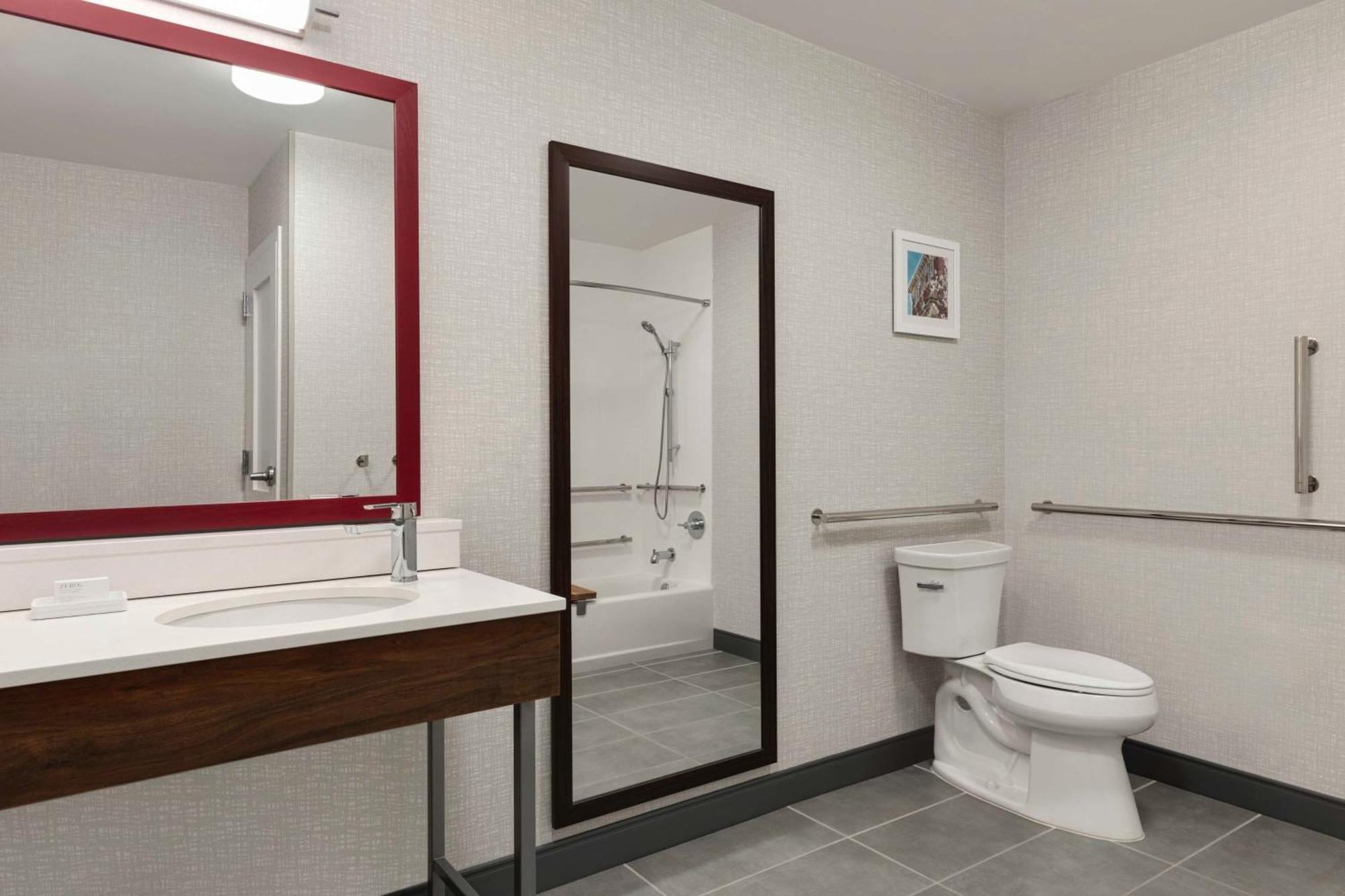 Hampton Inn Старквилл Экстерьер фото