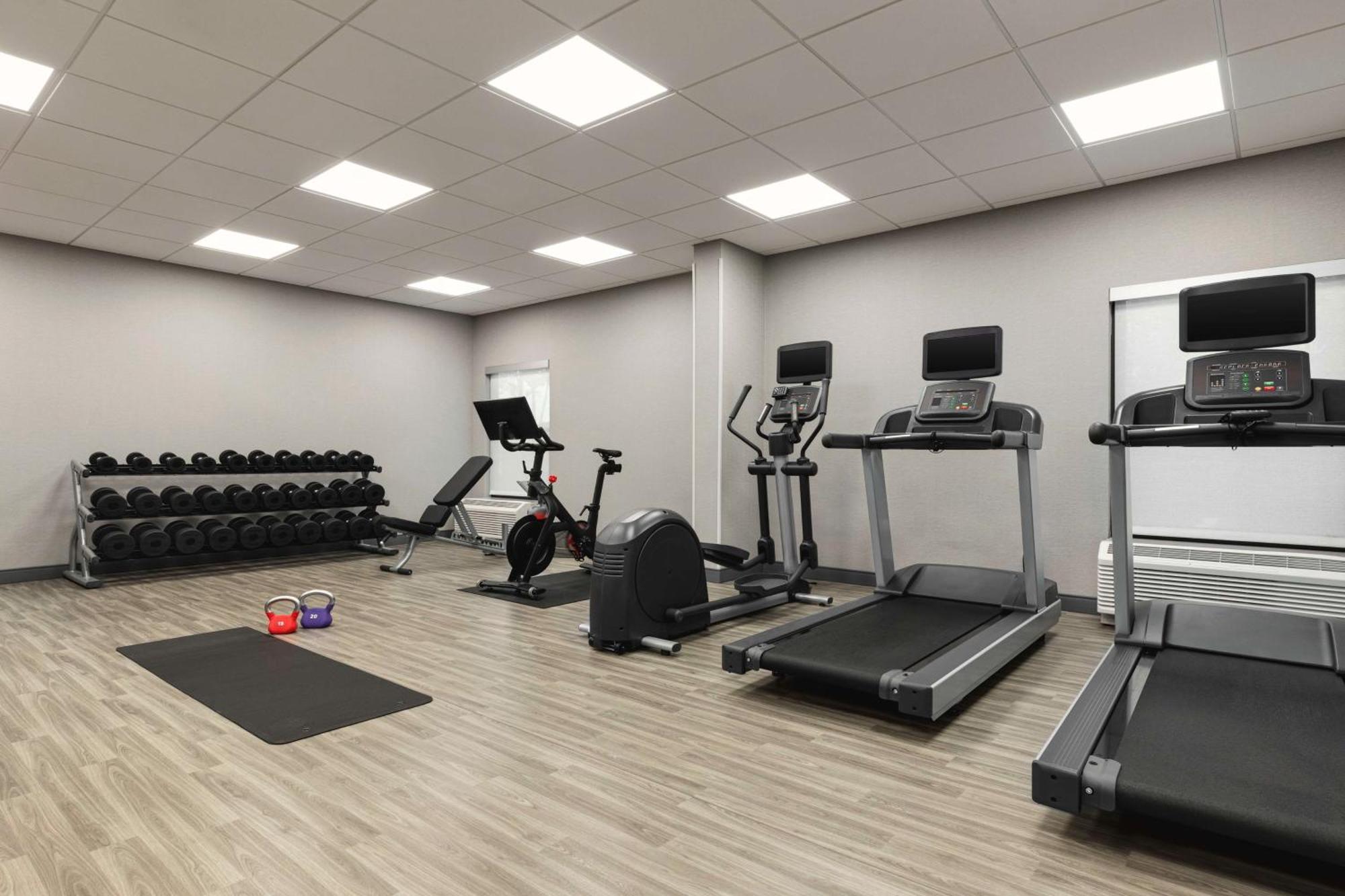 Hampton Inn Старквилл Экстерьер фото